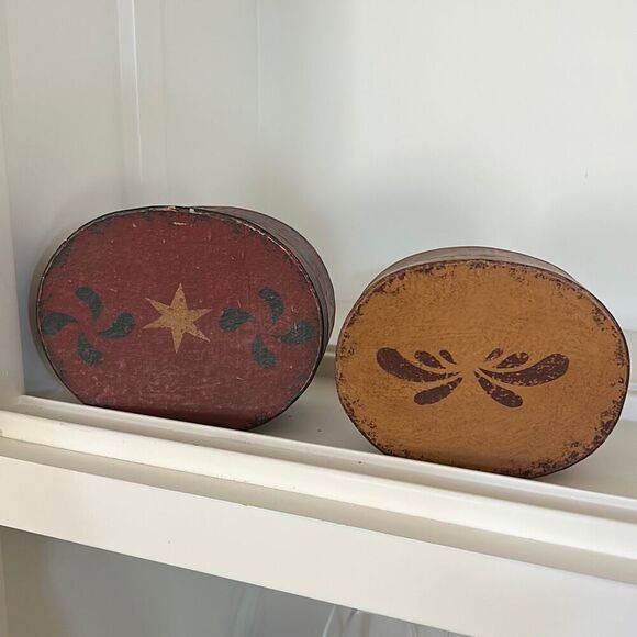 2 Nesting Shaker Boxes - Picture 3 of 4